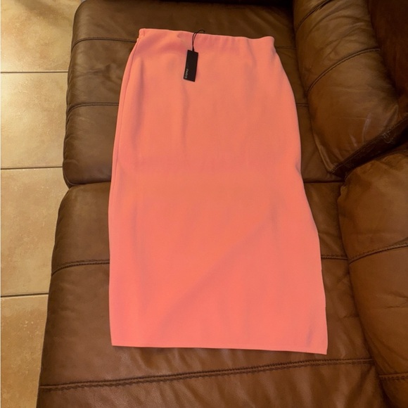 Lucy Paris Coral Pencil Skirt - Picture 4 of 7